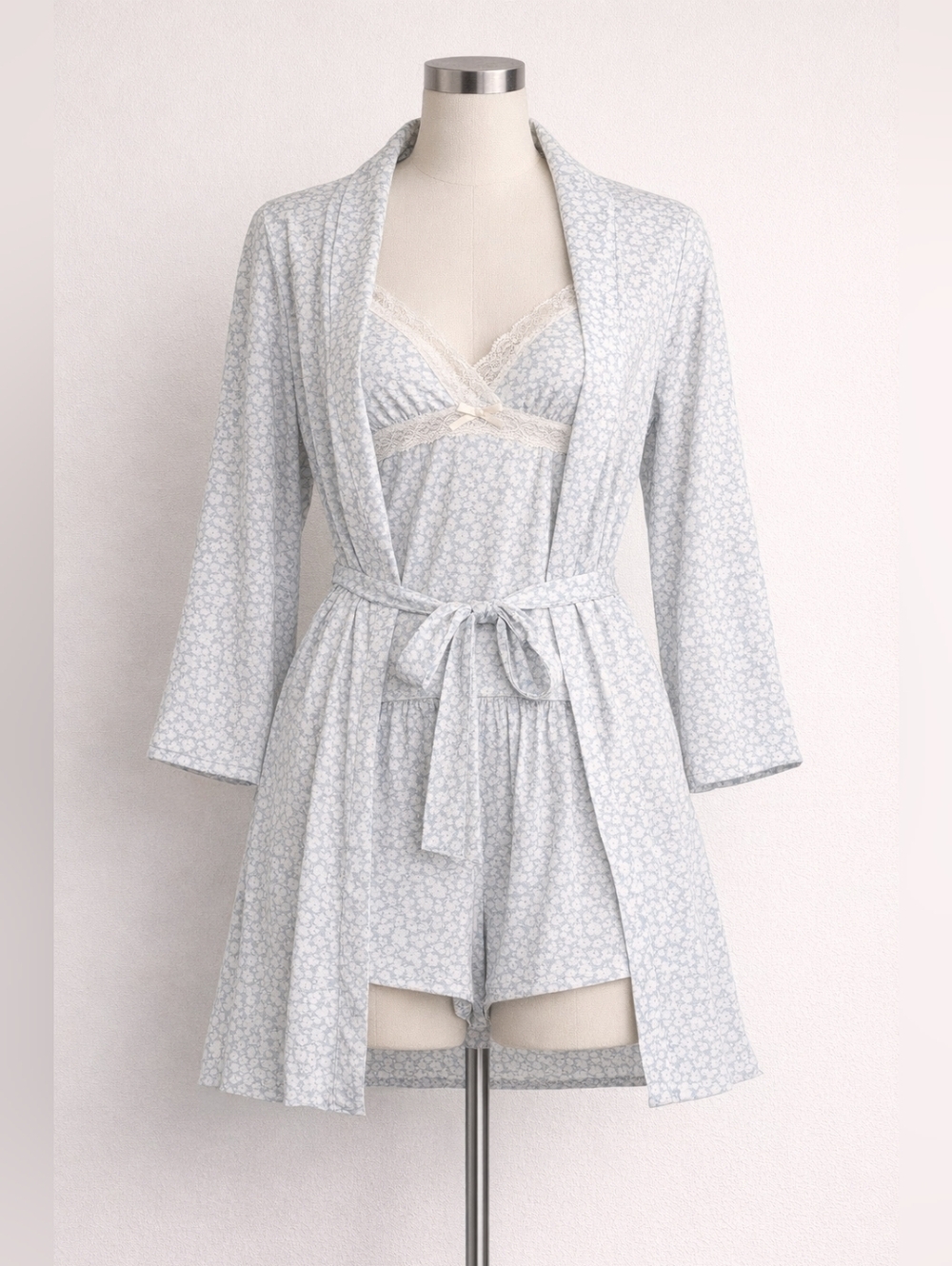 3 piece loungewear set: Robe, Tank top, & shorts, gray & white, Size-small